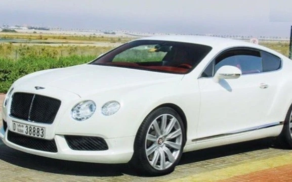 Bentley GT