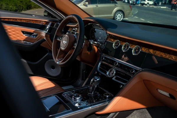  Black Bentley Flying Spur Photo 3