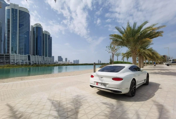  White Bentley Continental GT Photo 2