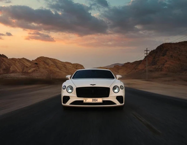  White Bentley Continental GT Photo 4